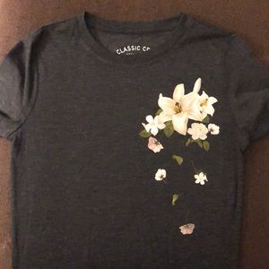 Ladies small aeropostale classic crew t-shirt